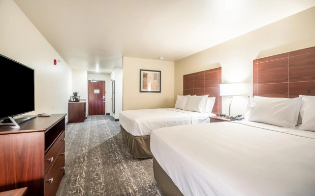 Cobblestone Hotel & Suites - Andrews