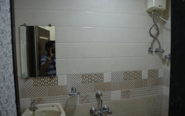 Hotel Star Inn