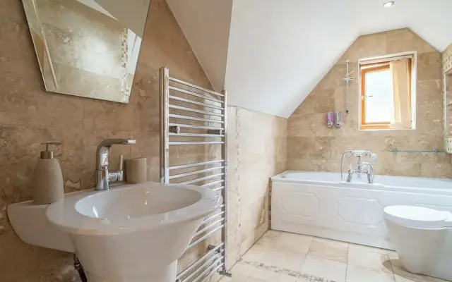 Luxurious Sheffield Villa With Stunning Views