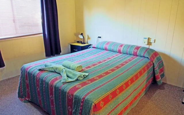 Castlereagh Lodge Motel