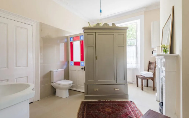 Elegant Kings Cross Studio close to Regents Park