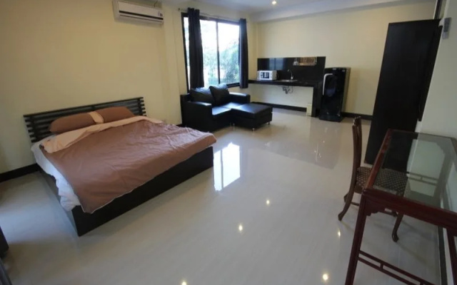 House 1194 Bangkok(แอท 1194 เฮาส์)