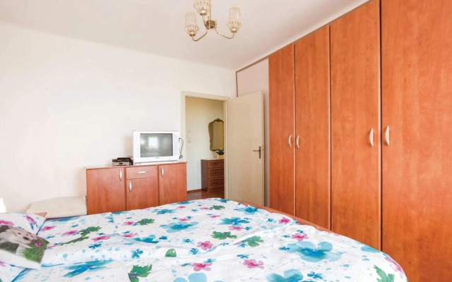 Beautiful Home in Lovran With Wifi and 2 Bedrooms