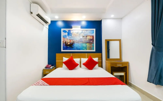 OYO 334 Milan Hotel