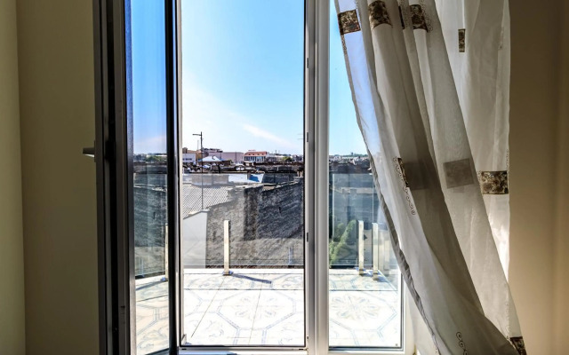 InshiApartments on Hazova str 4