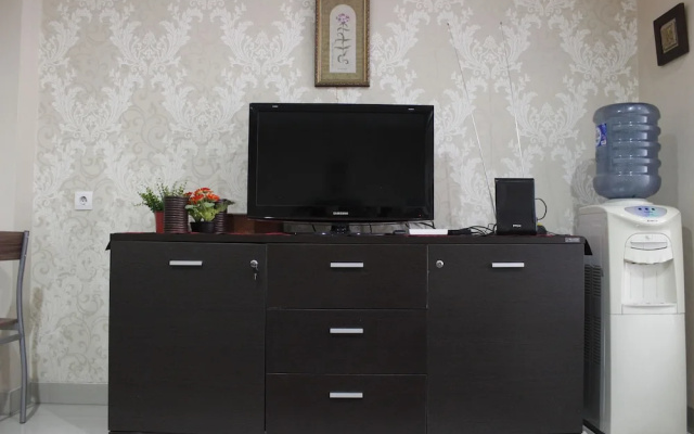 Stylish 1BR near ITB University at Dago Suites Apartment