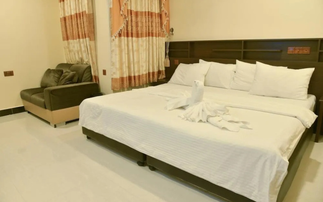 Nalaveshi Inn - Huraa