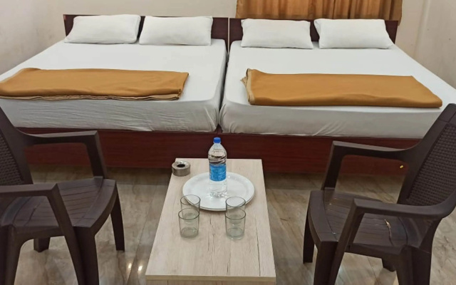 iROOMZ Suchira Lodge