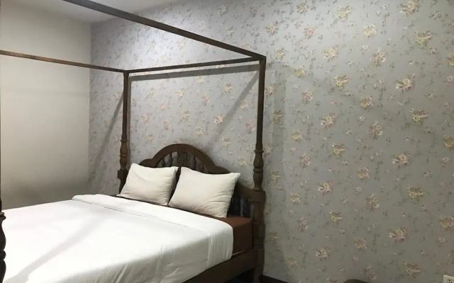 Baan Plubthong