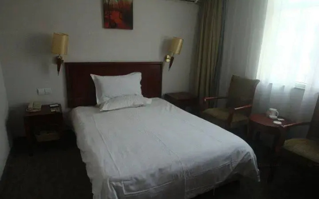 Shanghai YiTing 6+e Hotel (Yangpu Bridge)