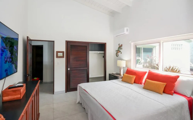 Puerta Al-Mar Villa
