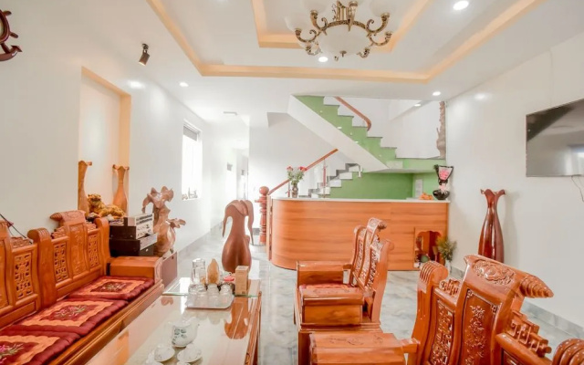 Chu Nguyen Hotel