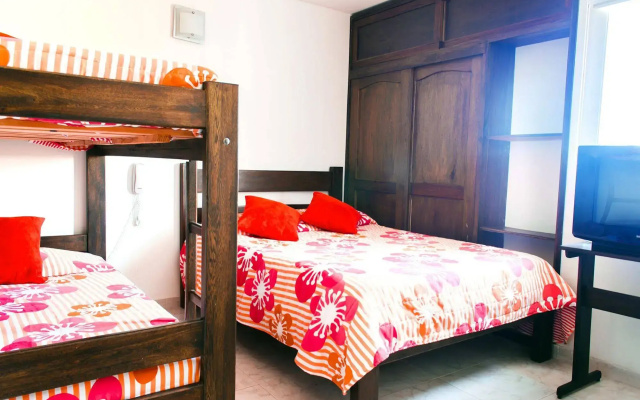 Hotel Marovi