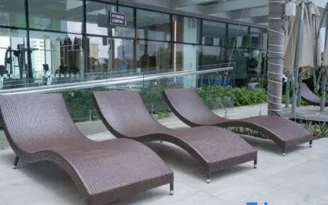 Republic Airport Luxury 2BR | Pool & Gym