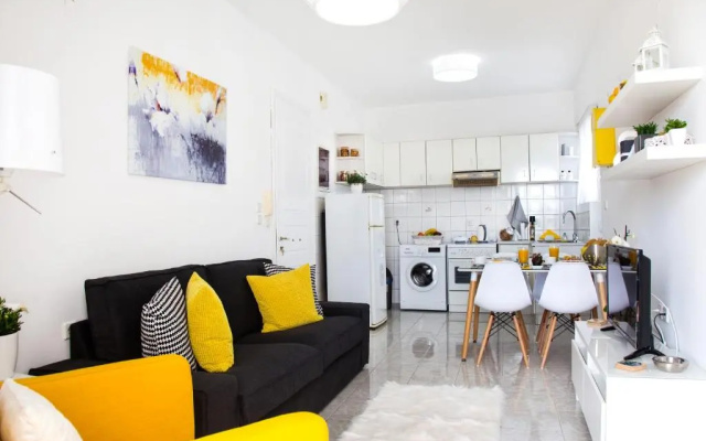 Gennadi Holiday Home