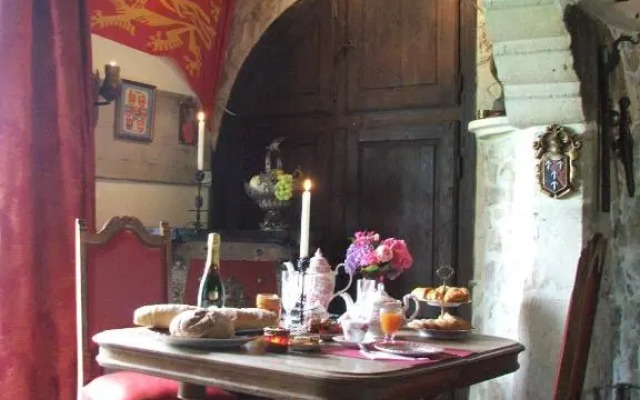 Chateau Le Val