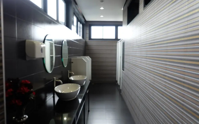 Lux Boutique Hotel