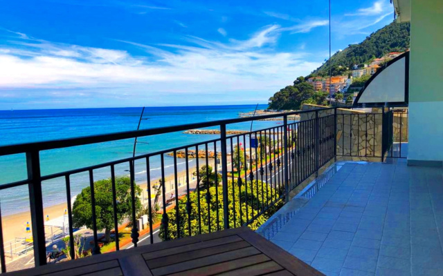 Laigueglia Beach