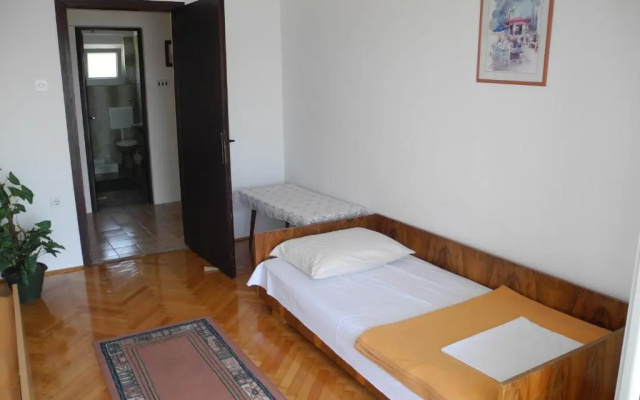 Bed 6+2