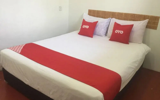 OYO 89671 Changlun Star Motel