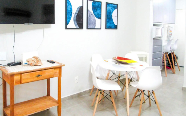 Loft a 220m da Praia das Toninhas em Ubatuba SP