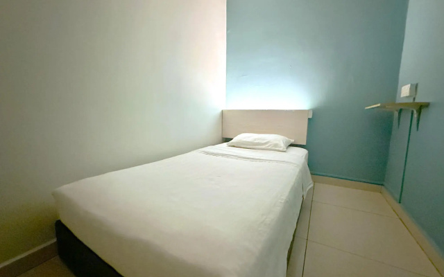 De UPTOWN Hotel @ P.J. 222