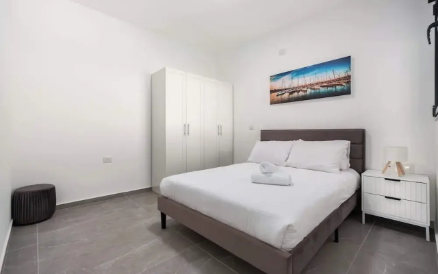 Prestige 4BR Breathtaking Sea Views