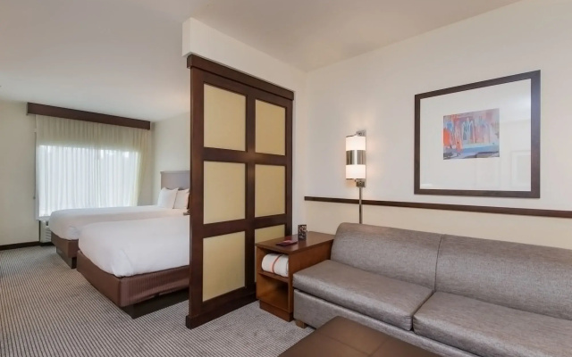 Hyatt Place Charleston Airport/Convention Center