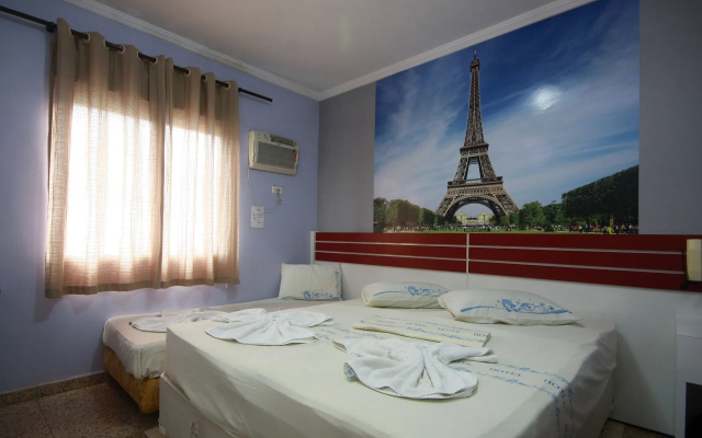 Hotel Village (Adult Only)
