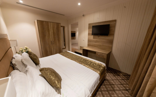 Burj Al Hayat Hotel Suites   Al Olaya