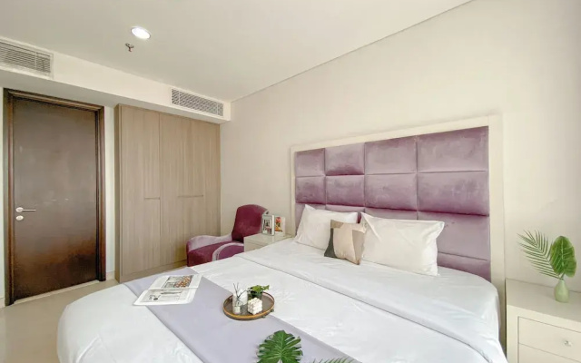 Nice and Comfy 2BR Apartment at Ciputra World 2