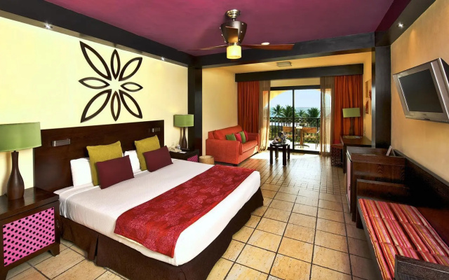 Privilege Ocean Coral And Turquesa - All Inclusive