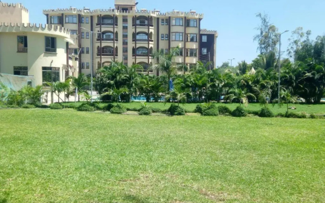 Stay.Plus Sunset Paradise 4 Bedroom Apartment