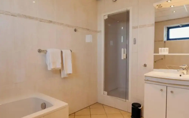 Comfortable 2-guest De Vlijt First Class Suite