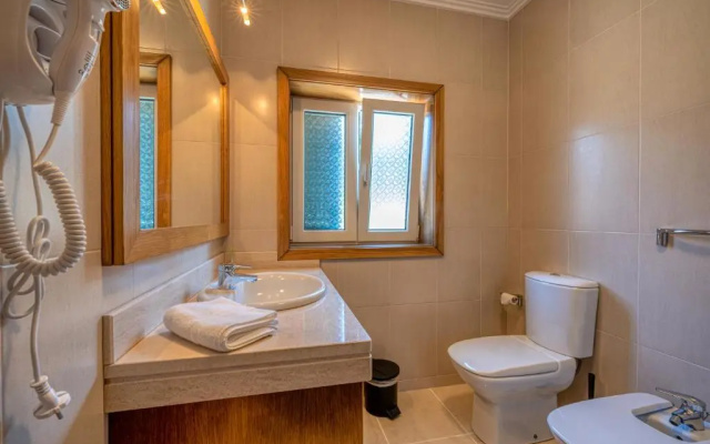 Central Suites Arouca