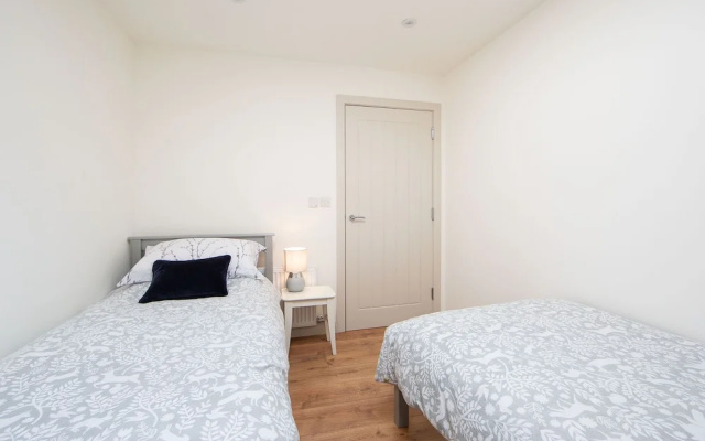 The Anchor Apartments