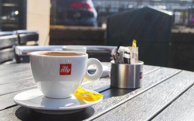 Garner Edinburgh Haymarket by IHG
