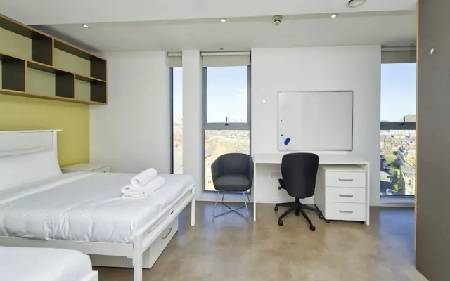 Modern-style Student Studio in London