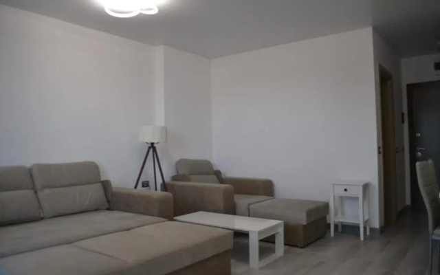 Studiou Andu Nord 10 by Alezzi