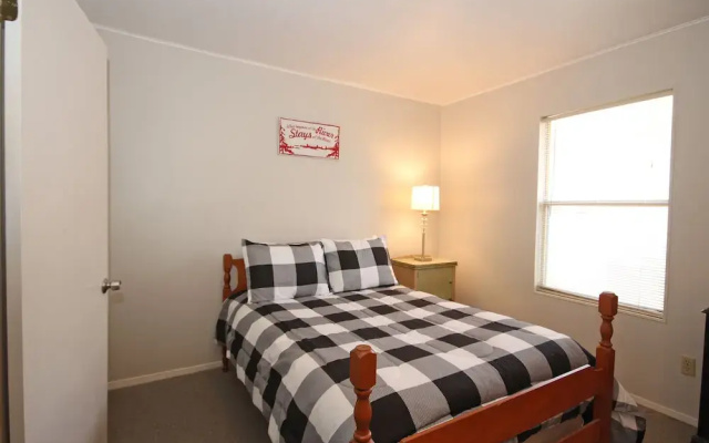 Hondo's River Haus - 4 Br Home