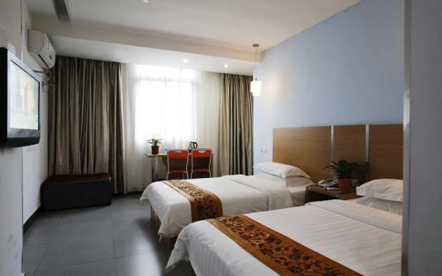 Guangzhou Chen Long Hotel (Da Shi)