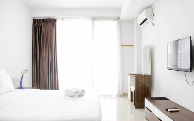Comfy Studio Dago Suites Apartment with ITB Jogging Track View