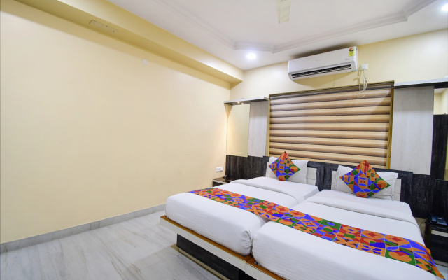 FabHotel Town Inn