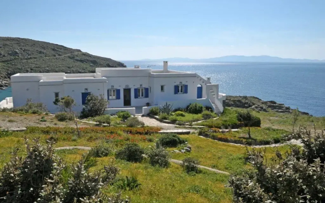 Villa Panousa