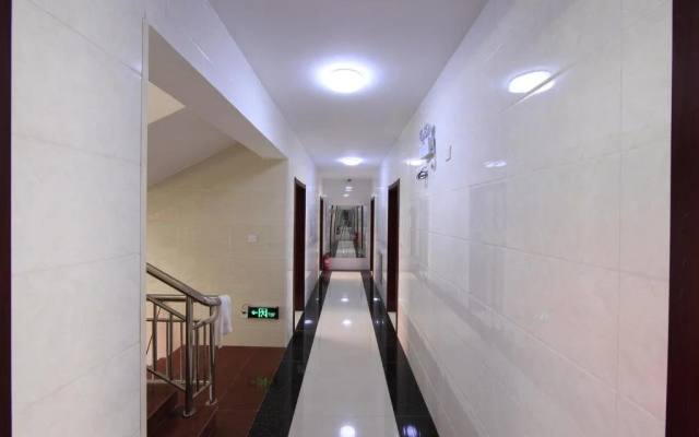 Gu Lan Bed  Breakfast
