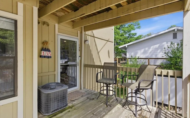 Lakeview Retreat Near Margaritaville