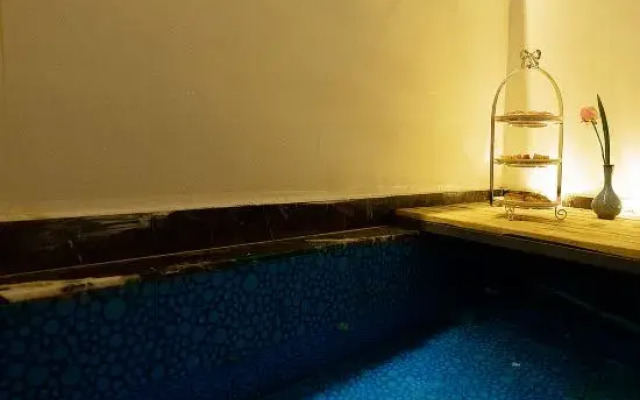 Tengchongxi Water Garden Hot Spring Homestay