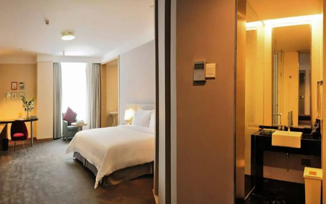 U Hotel