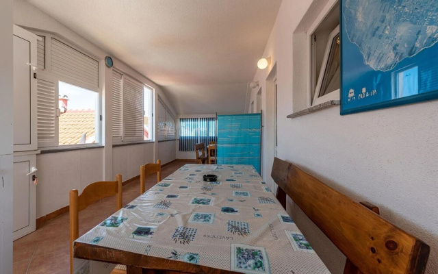 Awesome Apartment in Vir With Wifi and 2 Bedrooms