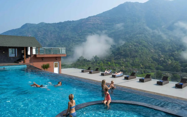 The Grand Cliff Resort Munnar